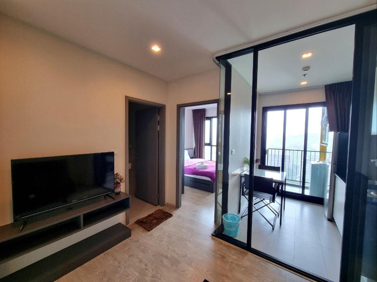 The Base Condo Center Of Pattaya Rooftop Swimming Pool Esterno foto