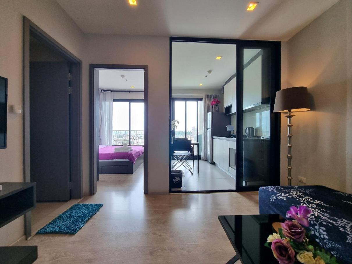 The Base Condo Center Of Pattaya Rooftop Swimming Pool Esterno foto